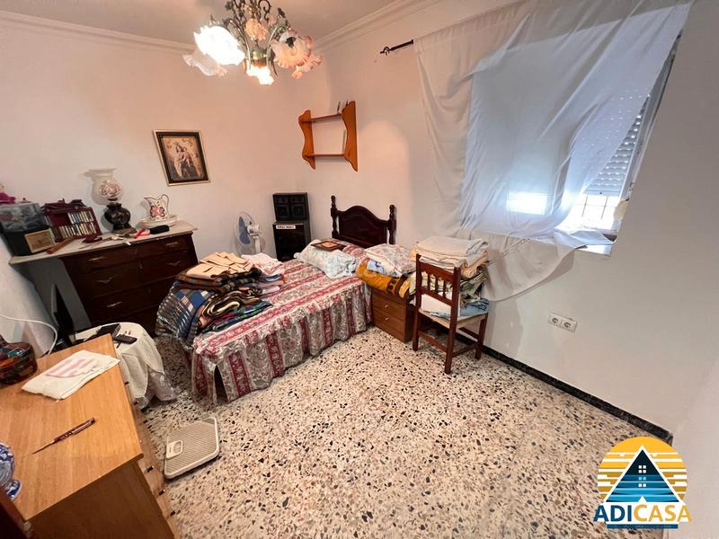 Foto dfb9ab30-b33c-489c-93ac-102841f4bfb9. House in Medina Sidonia