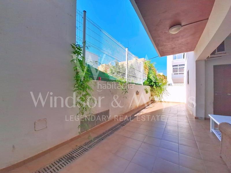 Foto 936dece7-e1b1-4e0d-be5c-f18b2f2236df. Piso en calle josep tur i llaneras 14 se vende piso de 3 habitaciones en cas serres con patio en Ibiza