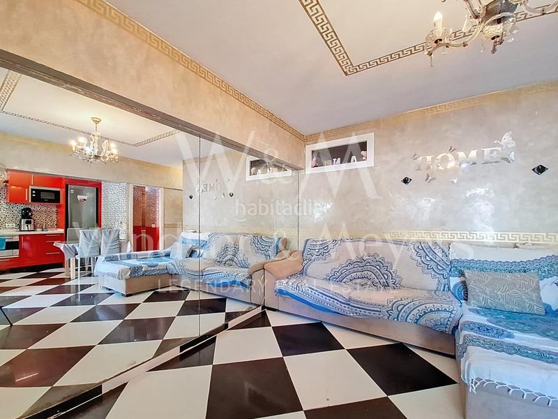 Foto c303207b-6cc2-4ca9-ba42-013f3770b3f0. Piso en calle josep tur i llaneras 14 se vende piso de 3 habitaciones en cas serres con patio en Ibiza