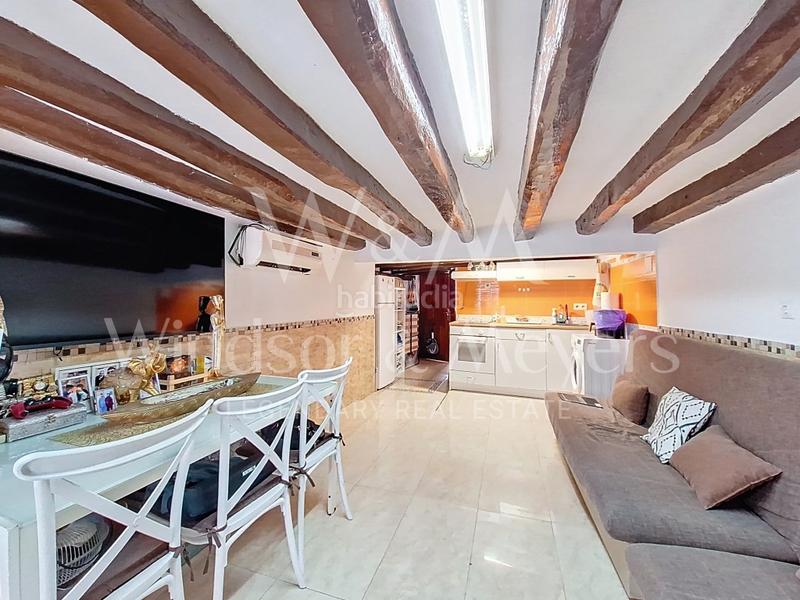 Foto 60682fe7-67d7-4736-afbe-e05b242ff15e. Monolocale in carrer fosc in Dalt Vila-La Marina Ibiza