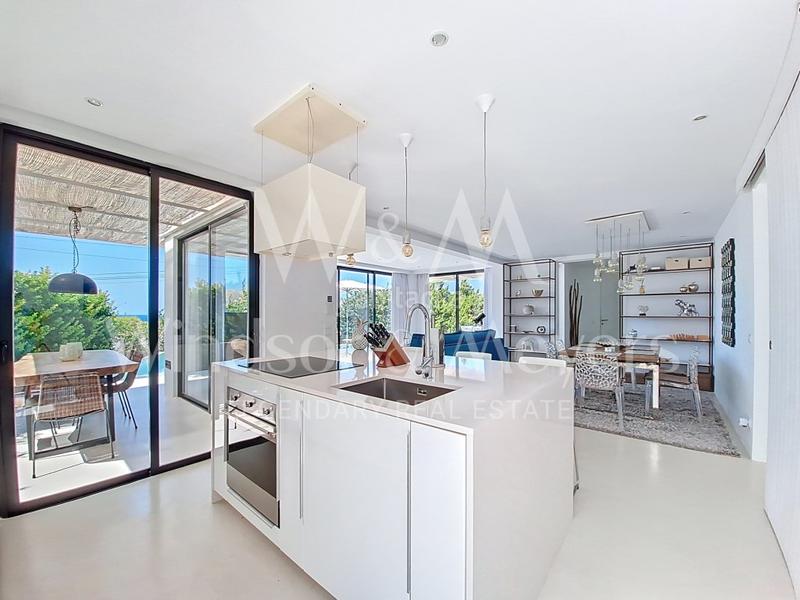 Foto 0f9cb87e-43db-46d4-9648-369dbb43eee3. Casa se vende villa con vistas unicas a es vedra san josep de sa talaia en Sant Josep de sa Talaia