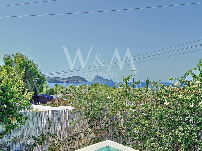 Foto 2f945c9c-3f7f-429d-a316-3e3c497dc375. Casa se vende villa con vistas unicas a es vedra san josep de sa talaia en Sant Josep de sa Talaia