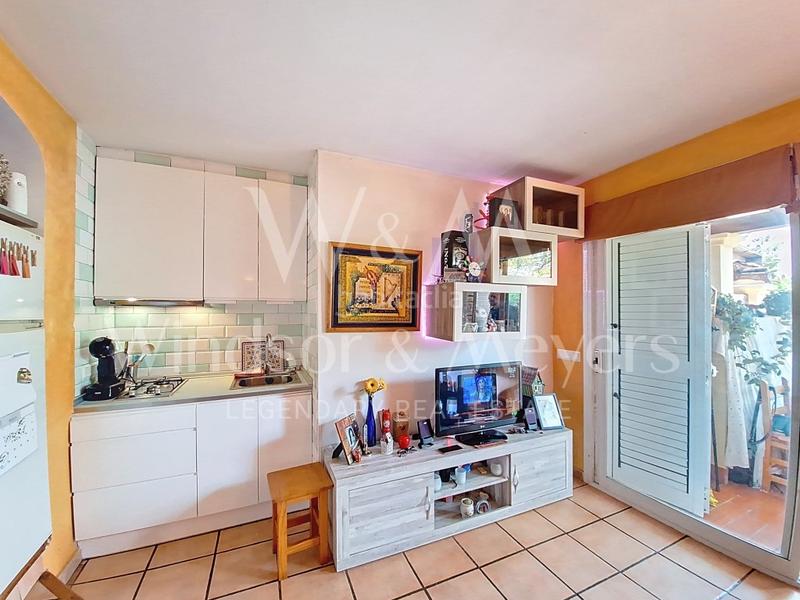 Foto 4878a80a-22a6-46b4-ad19-4a0347876d6a. Ático en calle club cala azul se vende ático en cala llenya con acceso directo al mar en Santa Eulària