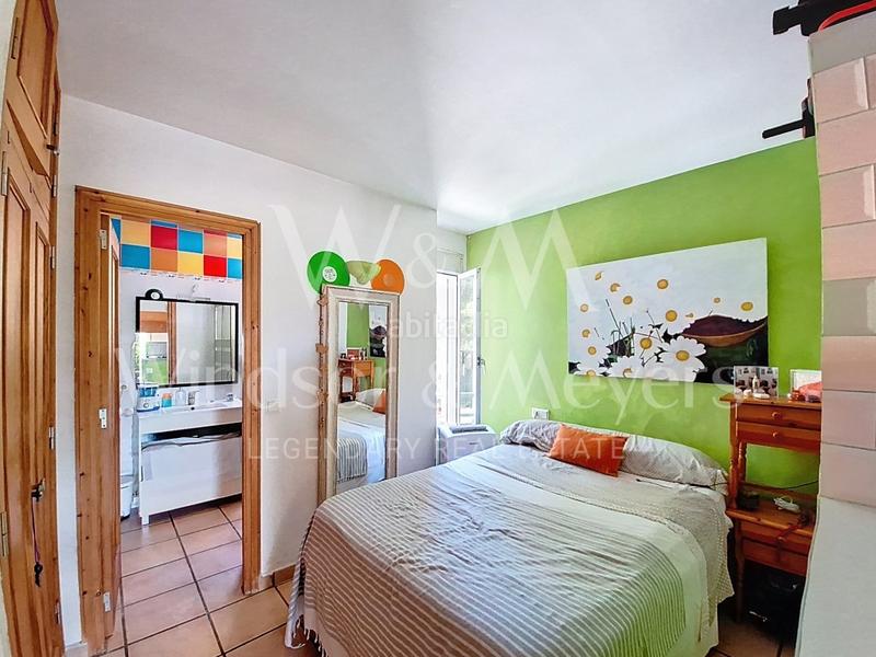 Foto b34a8714-69c2-4b44-9238-2826e2978600. Ático en calle club cala azul se vende ático en cala llenya con acceso directo al mar en Santa Eulària