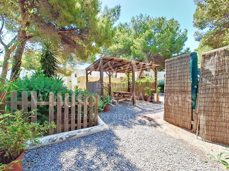 Foto e6de26a7-c587-4830-87c3-215a7d3c4ac8. Ático en calle club cala azul se vende ático en cala llenya con acceso directo al mar en Santa Eulària