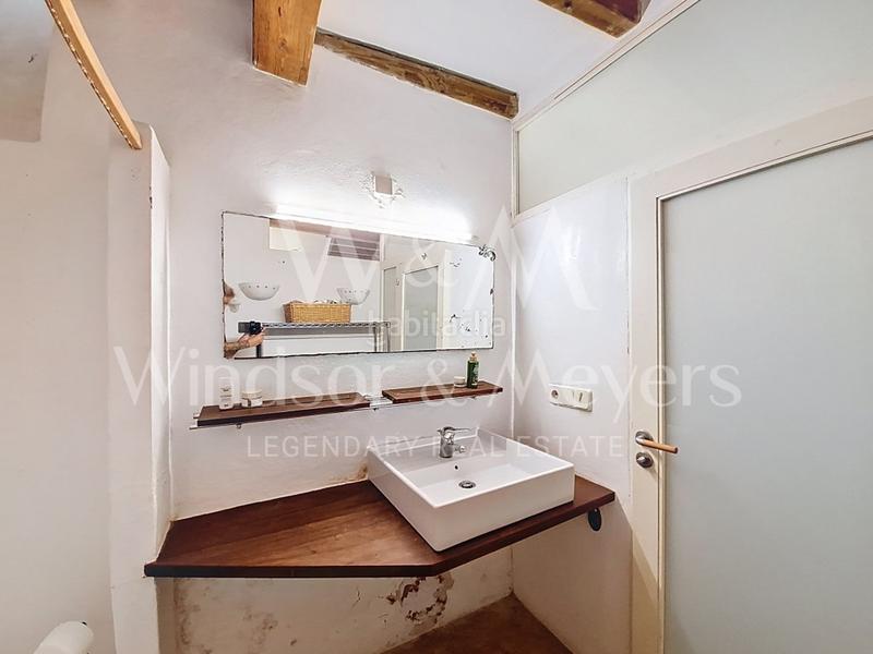 Foto 1cdfde9a-286e-44d9-9ea8-5878534e2363. Dúplex a calle santa llucia 17 a Dalt Vila-La Marina Ibiza