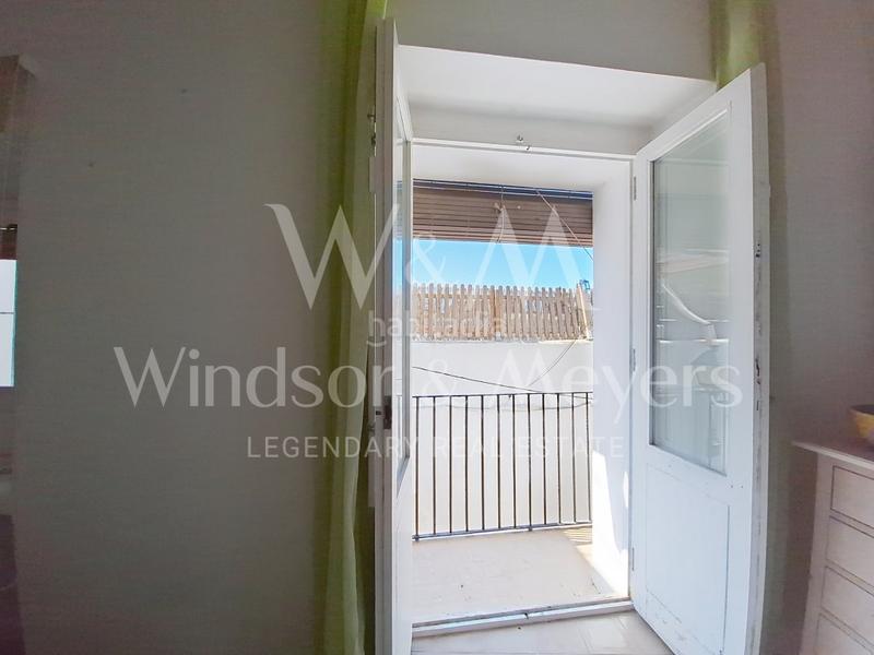 Foto 30c1320b-f9e9-4599-aada-6a3a42b09331. Dúplex a calle santa llucia 17 a Dalt Vila-La Marina Ibiza