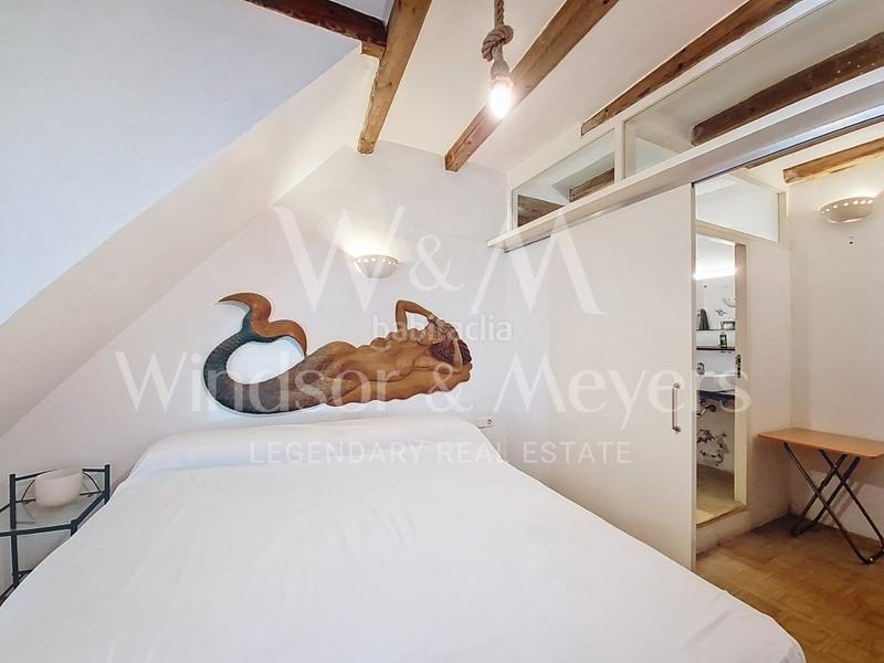 Foto a612f4a3-47b1-40dd-a954-a55fe3c73a70. Dúplex a calle santa llucia 17 a Dalt Vila-La Marina Ibiza