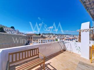Duplex à Calle santa llucia 17. Se vende dúplex en el corazón de la marina  ibiza
