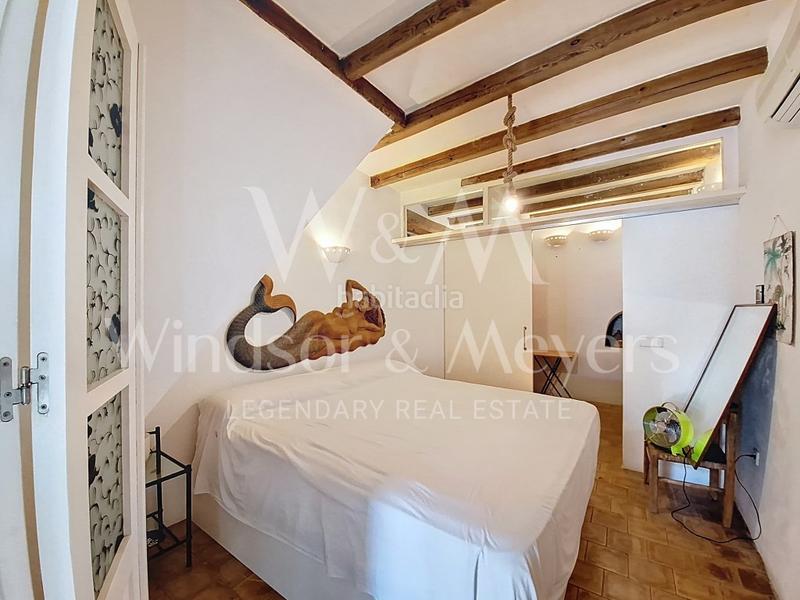 Foto d609d076-43e4-4e50-967c-85d46cb426af. Dúplex a calle santa llucia 17 a Dalt Vila-La Marina Ibiza