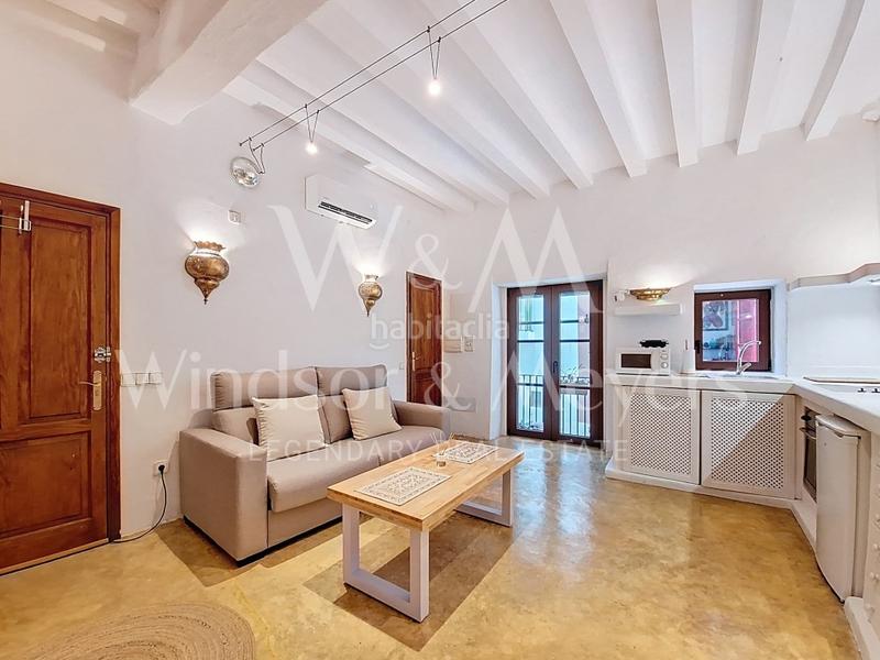 Foto 6edea935-4538-457f-9a65-edfd2c93f3ee. Apartment in calle de sa xeringa 11 in Dalt Vila-La Marina Ibiza