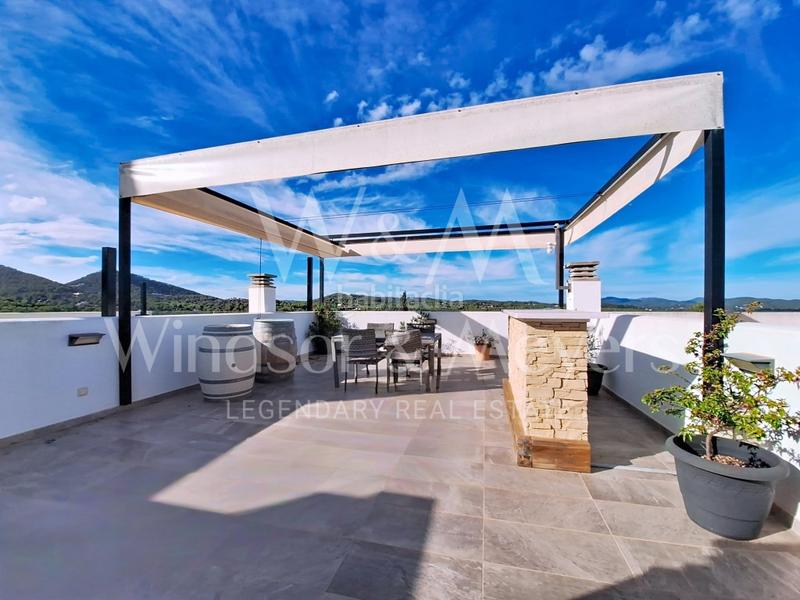 Foto b64c2404-767e-4158-bc48-c32078ddaef9. Duplex avec chauffage parking piscine dans Roca Llisa Santa Eulària