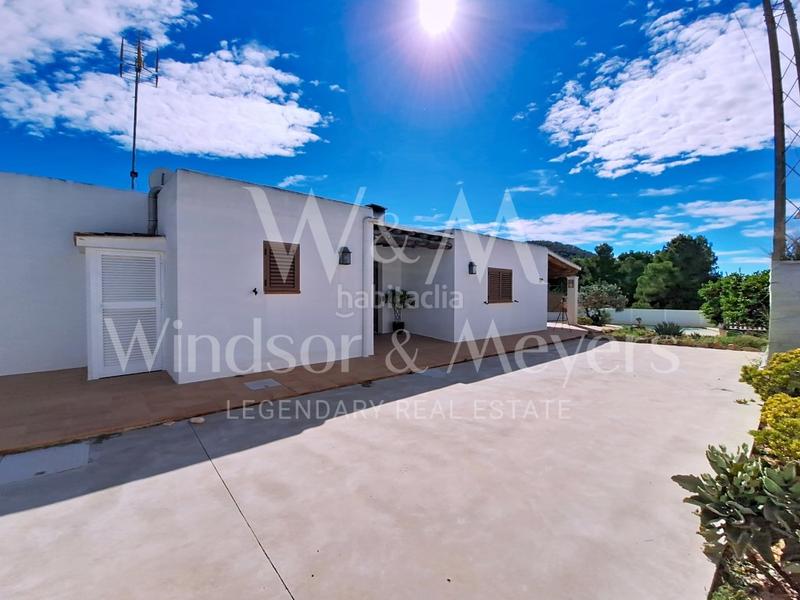 Foto 18fc3c78-2caf-4440-93d7-4c8202058872. Casa con parcheggio piscina in Santa Eulària des riu Santa Eulària