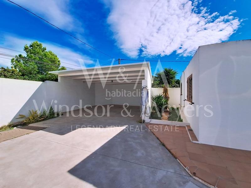 Foto 1b81602f-73bb-4d33-87a3-58043e1bd7db. Casa con parcheggio piscina in Santa Eulària des riu Santa Eulària