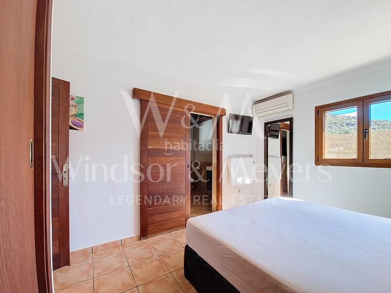 Foto 444688bf-b17f-4835-aa3a-e8742bbd20f9. Casa con parcheggio piscina in Santa Eulària des riu Santa Eulària