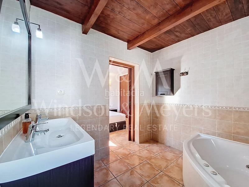 Foto ebddc185-d5f2-485c-8ca4-6c580ea979d9. Casa con parcheggio piscina in Santa Eulària des riu Santa Eulària