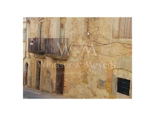 Bauernhof in Plaza vicent blanch. Casa rstica en el centro del pueblo para reformar totalmente si