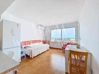 Appartement in Calle valencia 4. Venta piso en port des torrent