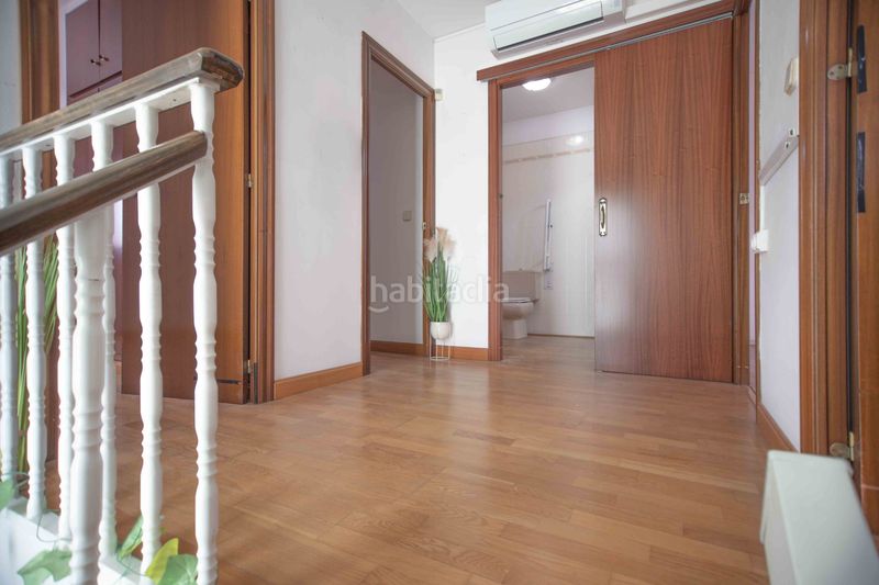 Foto 4b227452-41ec-4e3f-b21e-aa51f0d3dcb6. Casa adossada amb calefacció aparcament a Balaguer