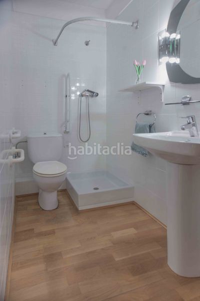 Foto c634994d-003b-4ae3-90ad-e1d258489b00. Casa adossada amb calefacció aparcament a Balaguer