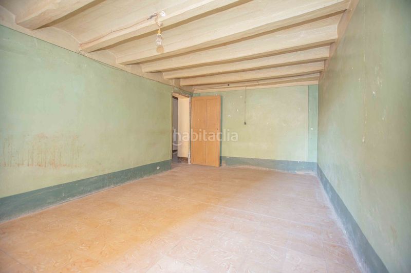 Foto 1e575be2-59ca-43a5-9bce-20835b4ee0c1. Casa amb xemeneia aparcament a Torrebesses