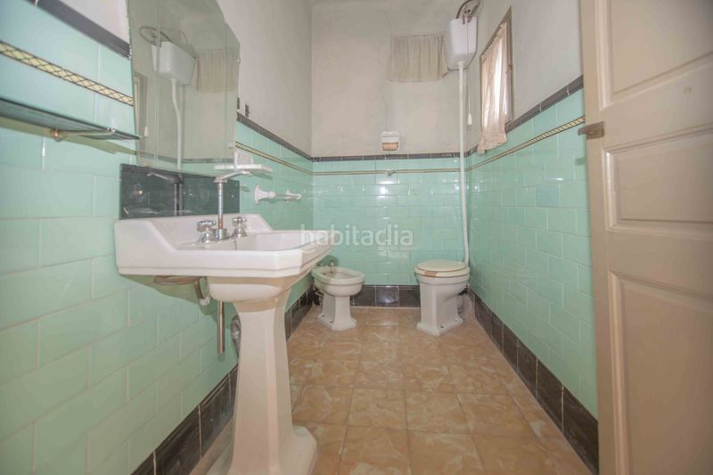 Foto aae58174-a45b-4ecb-b537-99c96825b54e. Casa amb xemeneia aparcament a Torrebesses
