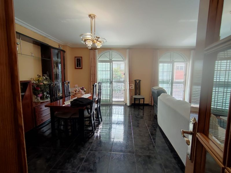 Foto 91ee9e72-be59-4b3b-a656-7923482fdff6. Casa adossada a Vall d´Uixó (la)