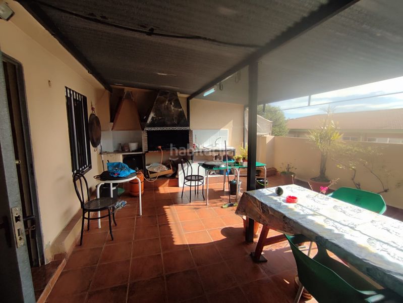 Foto ba4e2043-3963-4a1d-a7c1-e76f65b9aac9. Casa adossada a Vall d´Uixó (la)