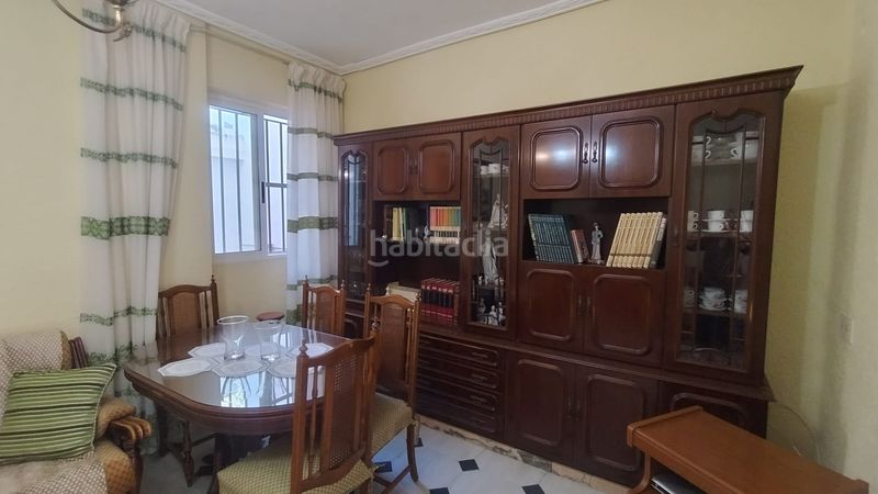 Foto 305bcbe9-3a8c-44d9-a2c0-ed6ab0c9fd44. Planta baixa a Centro-El Castillo Sagunt