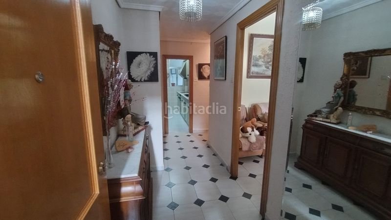 Foto 37bf5801-9dd6-47e2-8bdd-87ad85ee5554. Planta baixa a Centro-El Castillo Sagunt