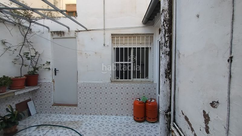 Foto ddb34914-2b25-4544-b98c-3dac0340e665. Planta baixa a Centro-El Castillo Sagunt