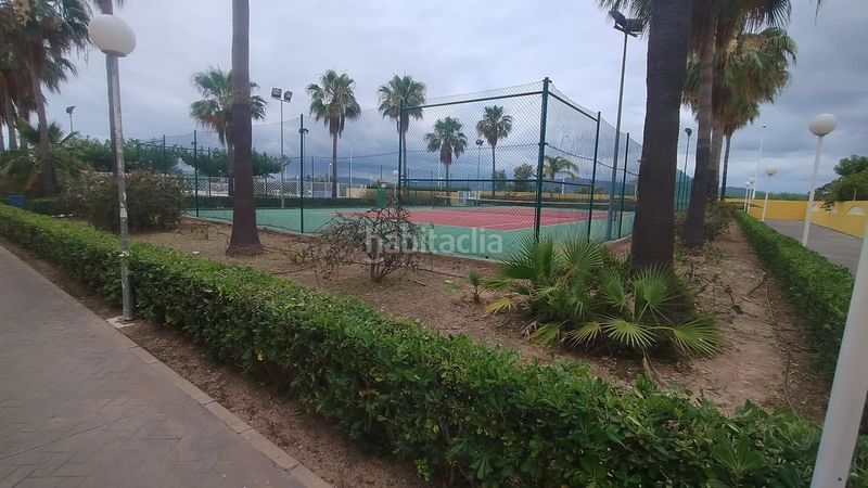 Foto 09db107b-5624-4583-b506-a7907e5efb2e. Casa adossada amb xemeneia calefacció aparcament piscina a Sagunt