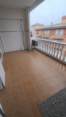 Dúplex  Carrer argentina. Dúplex de 4 hab y 3 baños  con terraza, parquing y trastero
