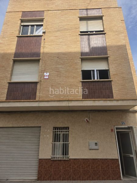 Foto 46bf6bf8-0f07-4407-93bf-674266f68a4f. Casa adossada amb aparcament a Centro puerto Sagunt