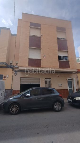 Foto 73cd6989-a294-404a-ad3b-f68373dfc53b. Casa adossada amb aparcament a Centro puerto Sagunt