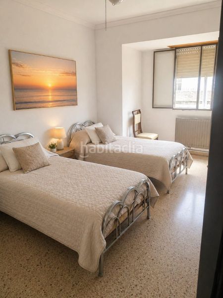 Foto bff08092-2cb7-433b-8858-d7fbc2a65d63. Casa adossada amb aparcament a Centro puerto Sagunt