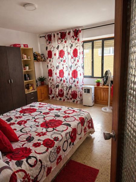 Foto daf99ee8-4b99-4d83-8e95-5413b4cd2713. Casa adossada amb aparcament a Centro puerto Sagunt