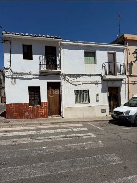 Foto 5fe3c033-d77d-4078-9a7c-905a416299ae. Casa aparellada a Faura