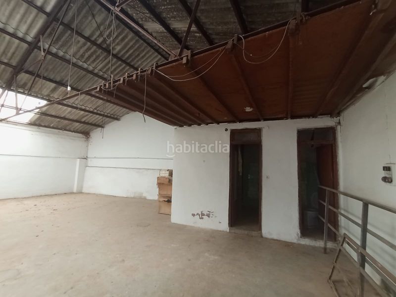 Foto a397ce40-98bd-4487-86f1-25570ef8d2af. Nau industrial a Zona Estación Sagunt