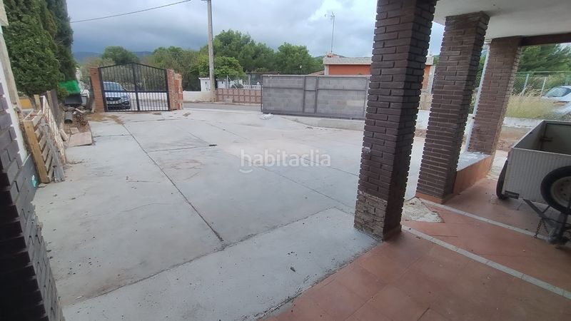 Foto 45de1e2c-8e3b-4740-acd4-1a714e9cc251. Xalet amb aparcament piscina a Torres Torres