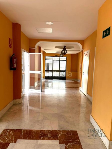 Foto 5866daad-c77f-4080-a3db-125680491ed0. Pis amb aparcament a San Jose de la Rinconada