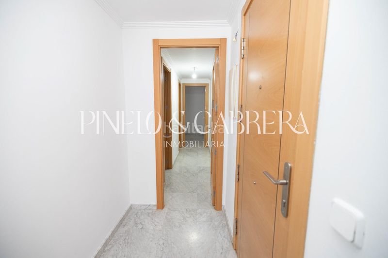 Foto 5b48fcbc-bbc9-457d-b2c7-e37f18d01177. Pis amb aparcament a Rinconada (La)