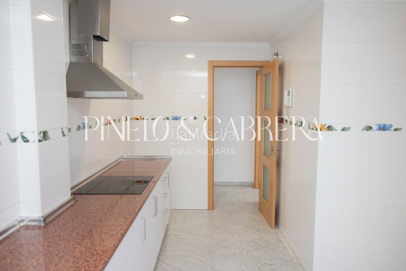 Foto b46a99c3-5ce9-48c6-9f8f-2168ea9183c0. Pis amb aparcament a Rinconada (La)