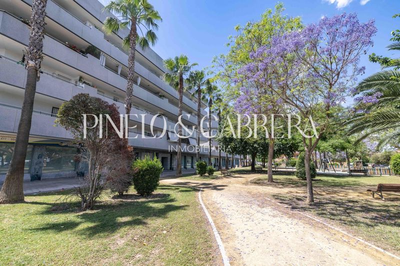 Foto fd56424f-f67c-4131-9487-d8d9daec7457. Pis amb aparcament a Rinconada (La)