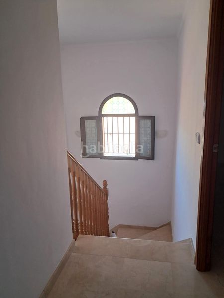 Foto b3baf3d5-e6f8-4ffe-8695-4112b8cd2b16. Xalet amb aparcament a Rinconada (La)