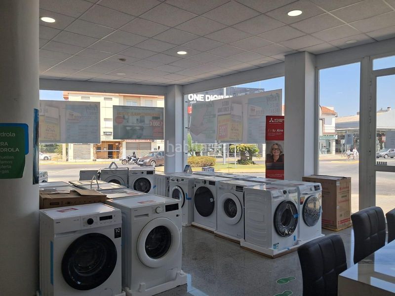 Foto e8427543-299f-4cba-bcb3-c78d2d697fe4. Local comercial a San Jose de la Rinconada