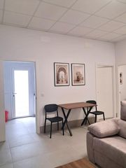 Lloguer Casa a San Jose de la Rinconada. Apartamento de dos dormitorios, amueblado a estrenar
