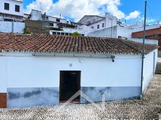 Maison jumelée à Almadén de la Plata. Típica casa rural en un paraiso natural