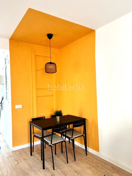 Foto 4e5c3063-6646-4018-b6ba-6c883c34b835. Alquiler piso precioso piso de 2 habitaciones en rocafort / roma en Barcelona