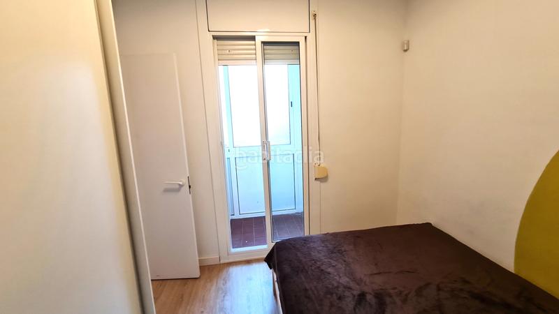 Foto a4b11b60-eaeb-41c0-b6cc-f29fe11f3356. Alquiler piso precioso piso de 2 habitaciones en rocafort / roma en Barcelona